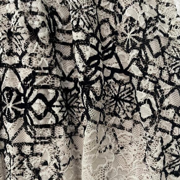 Free People Women’s Tan Dress with Black Accents - Size XS - Picture 5 of 5